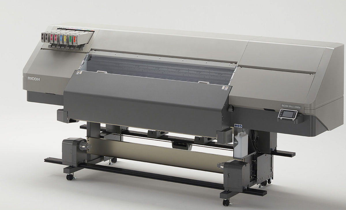 Компания Ricoh расширила цветовой охват в новой линейке латексных принтеров для широкоформатной печати